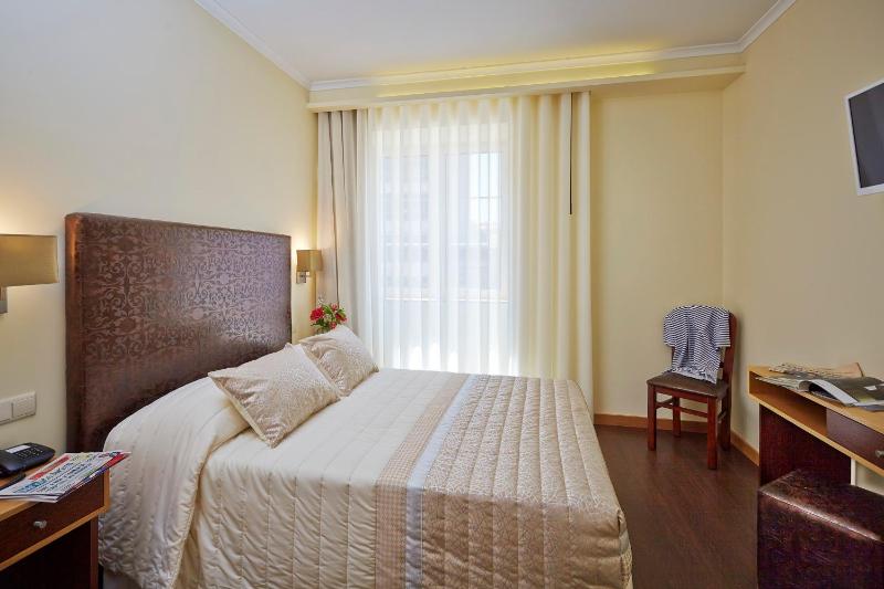 Romantic Package - Double or Twin Room  image 4