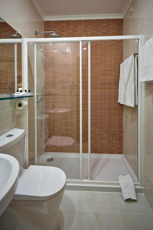 Romantic Package - Double or Twin Room  image 3