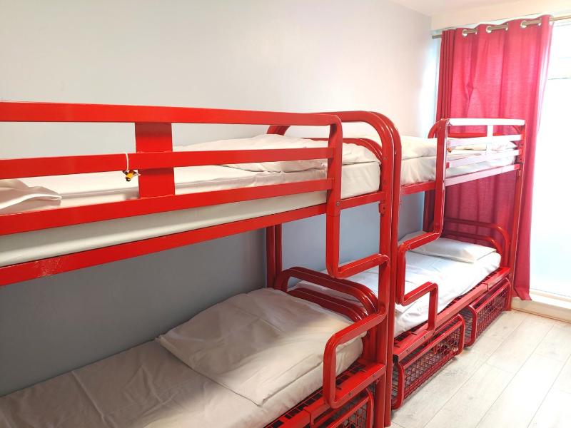 Bed in 4-Bed Mixed Dormitory Room (18–40 years) image 3