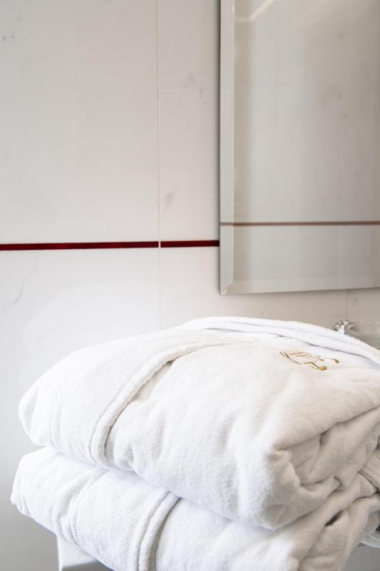 Superior Single Room image 3