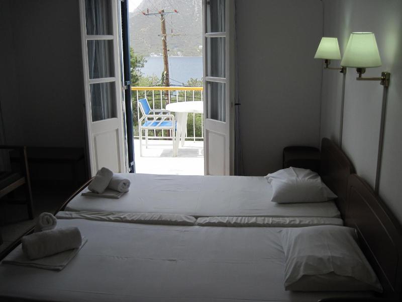 Family Two-Bedroom Apartment with Panoramic Sea View image 4