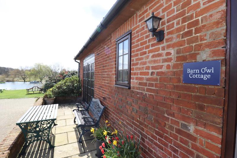 Barn Owl Cottage - image 3