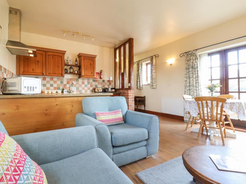 Barn Owl Cottage - image 7