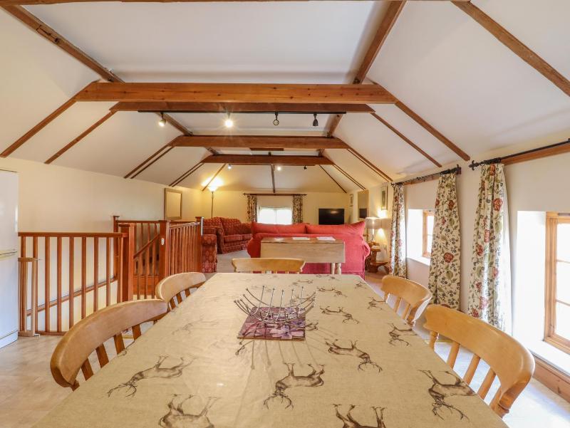 Hayloft Cottage - image 18