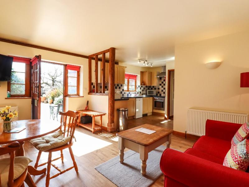 Poppy Cottage - image 11