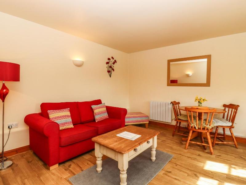 Poppy Cottage - image 5