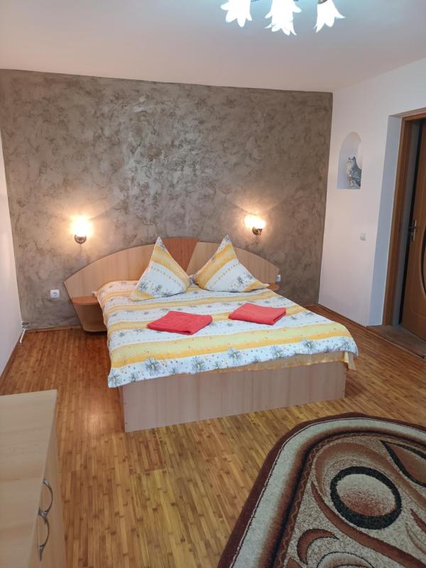 Double or Twin Room image 2