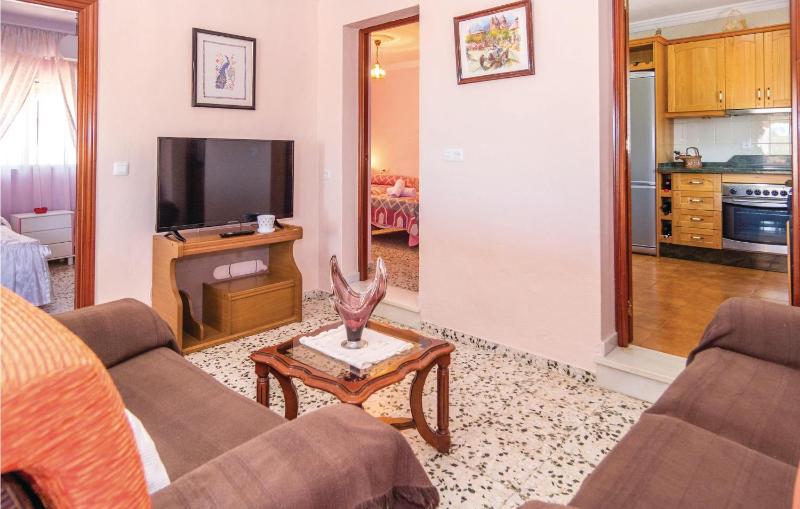 Lovely Home In Torrox - image 6