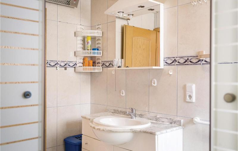 Two-Bedroom Holiday Home image 3