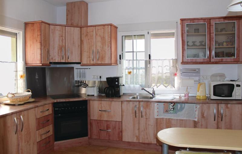 3 Bedroom Amazing Home In Monnegre - image 7