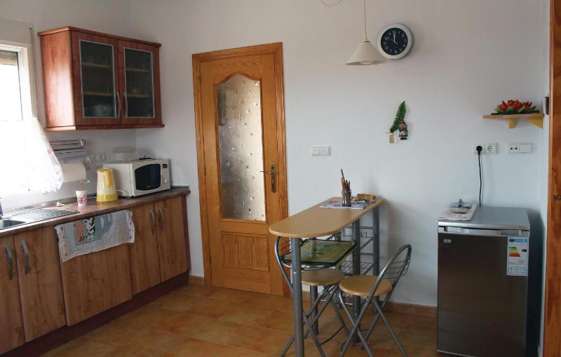 3 Bedroom Amazing Home In Monnegre - image 10