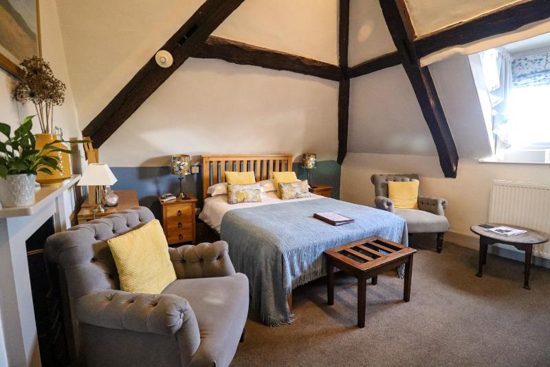 Double Room image 1