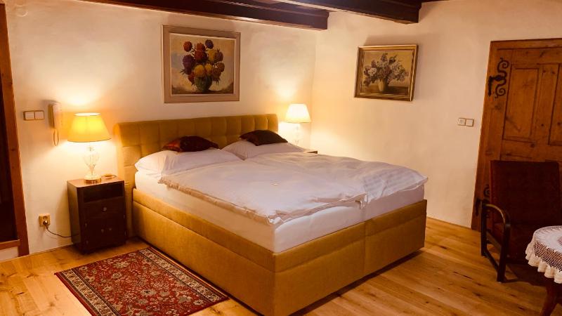 Comfort Room with River View image 1