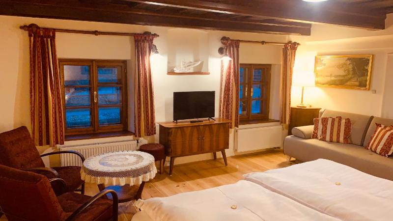 Comfort Room with River View image 3