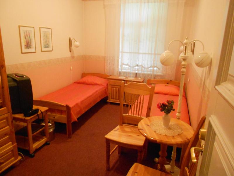 Twin Room - Upper Floor image 2