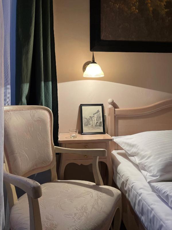 U Cervene zidle - Red Chair Hotel - image 6
