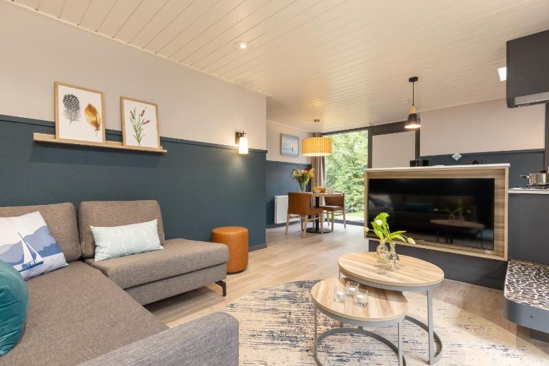 Cottage image 4