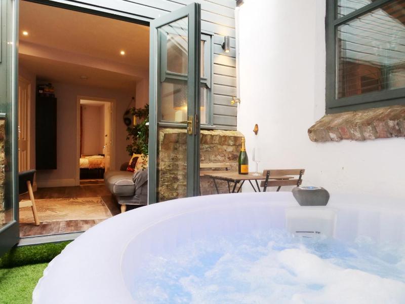 Two-Bedroom House with Hot Tub image 1