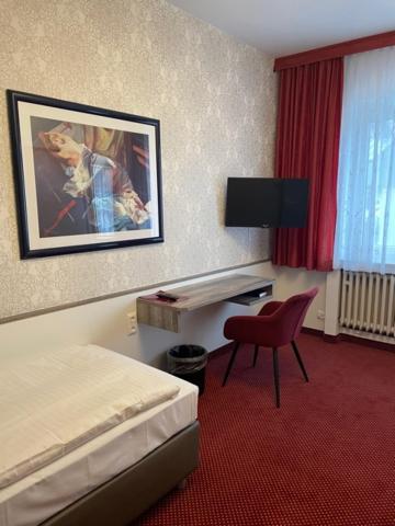 Single Room image 1