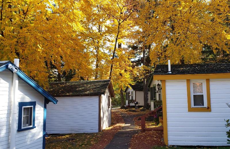 Standard Cottage image 2