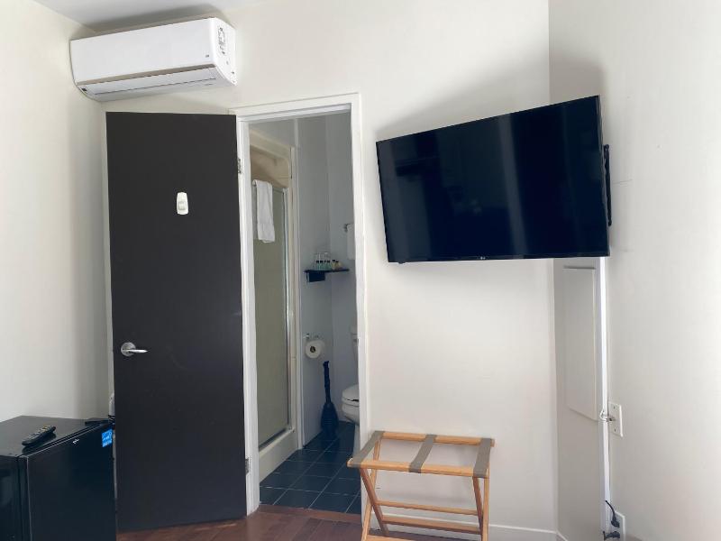 Hotel Belley - image 12