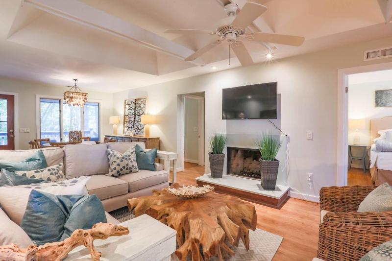 Riverhouse - image 46