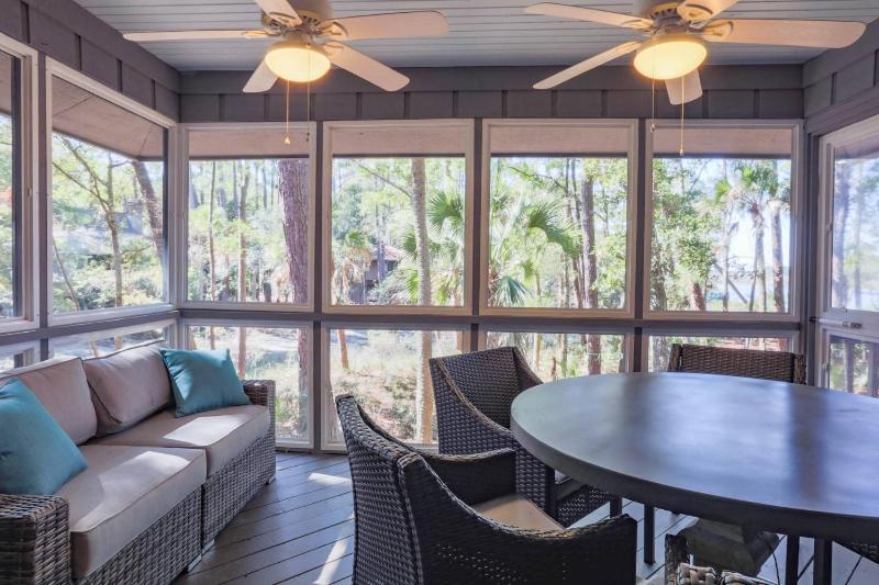 Riverhouse - image 15