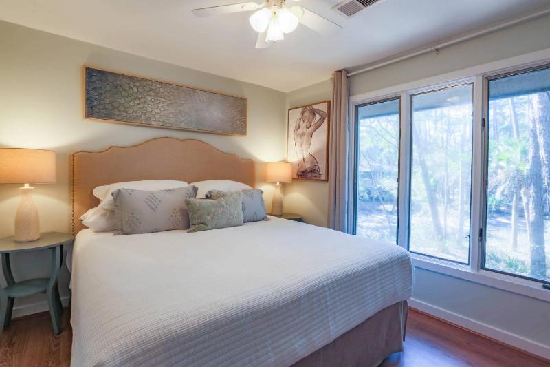 Riverhouse - image 26