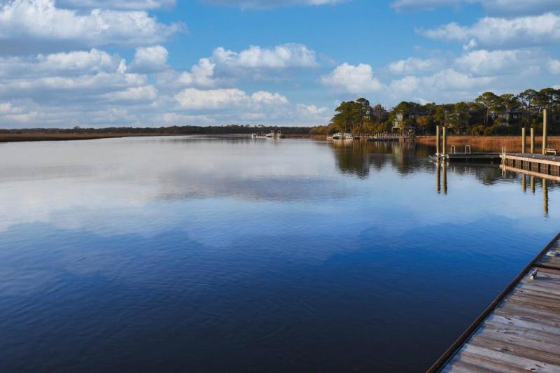 Riverhouse - image 10
