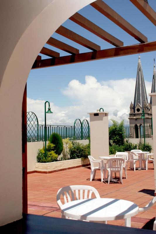 Provincial Plaza Hotel - image 18