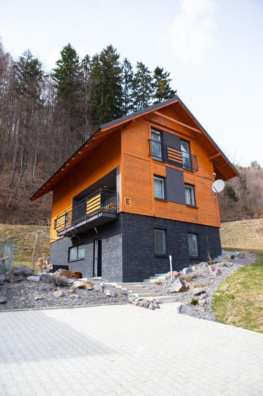 Superior Chalet image 1