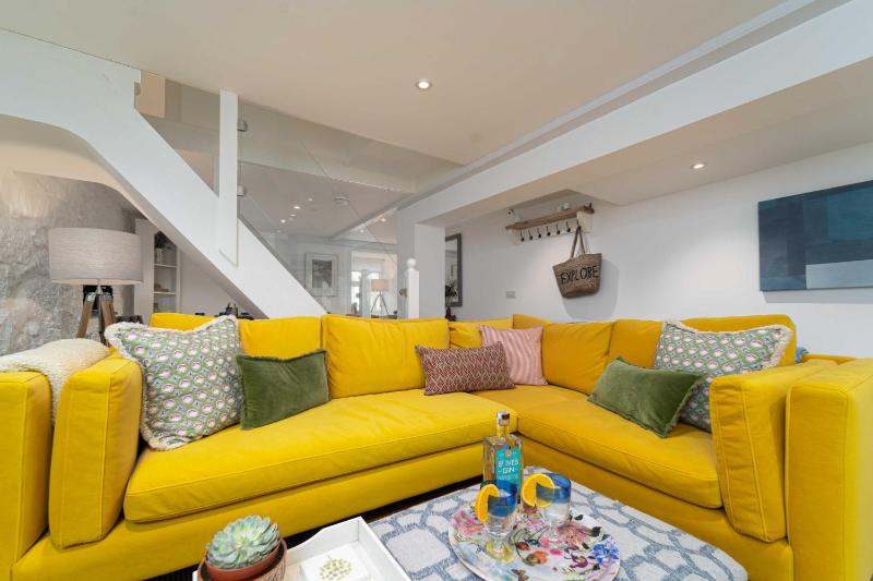 Four-Bedroom House image 2