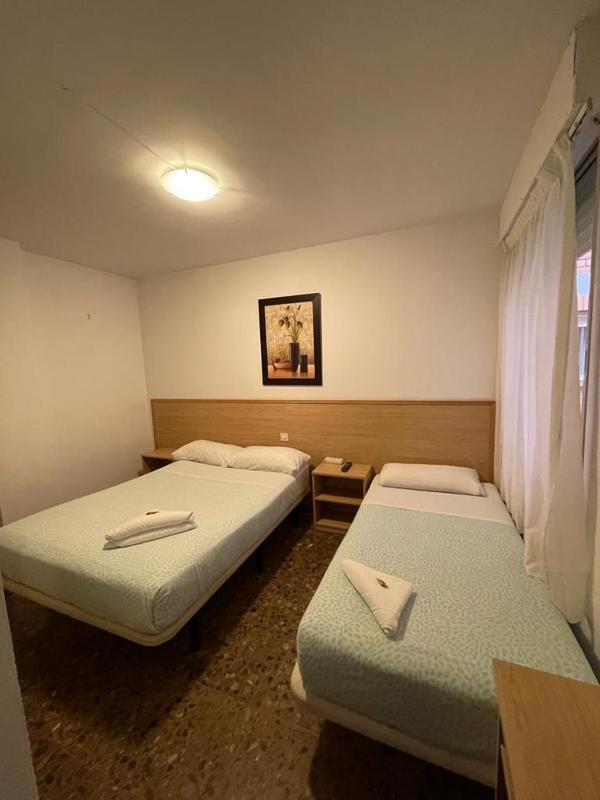 Triple Room image 4