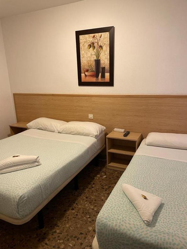 Triple Room image 3