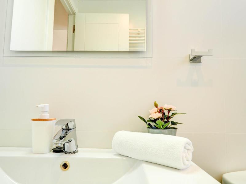 Carreta Sea Views by Hello Homes Sitges - image 33