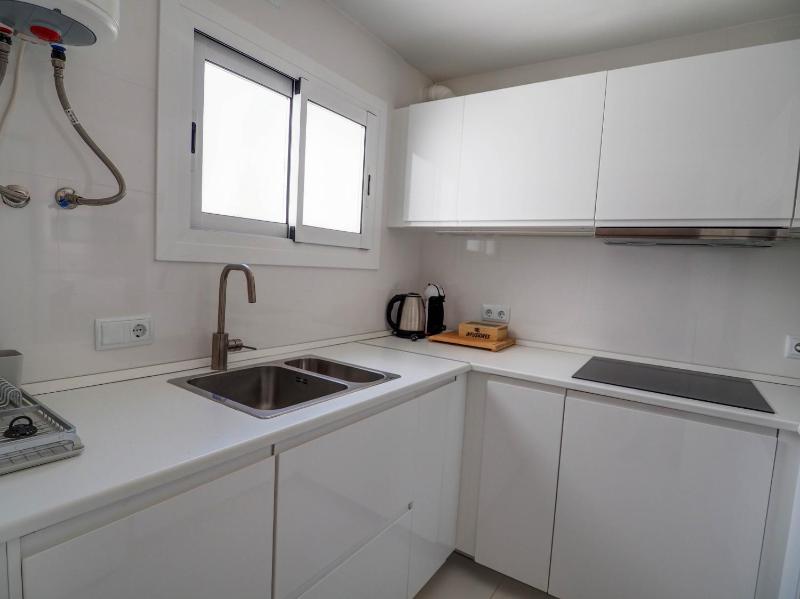 Carreta Sea Views by Hello Homes Sitges - image 6