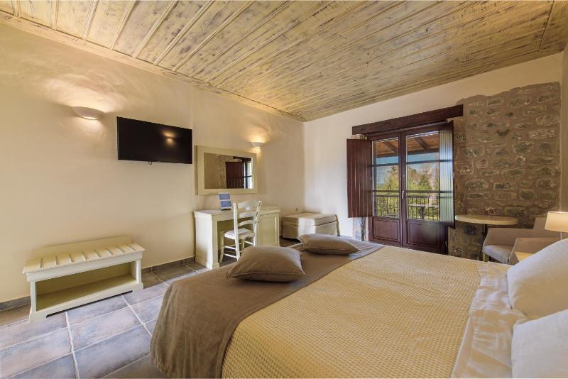 Double or Twin Room image 1