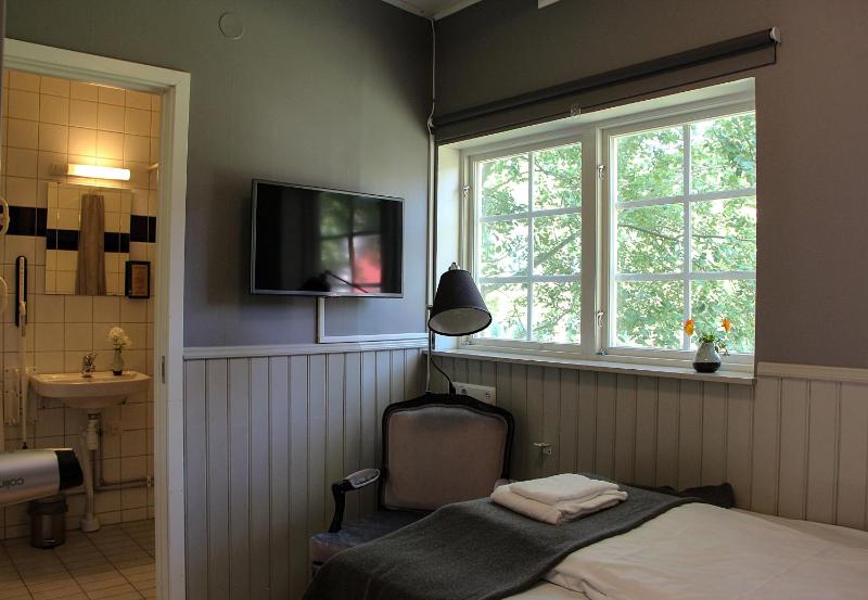 Standard Single Room image 1