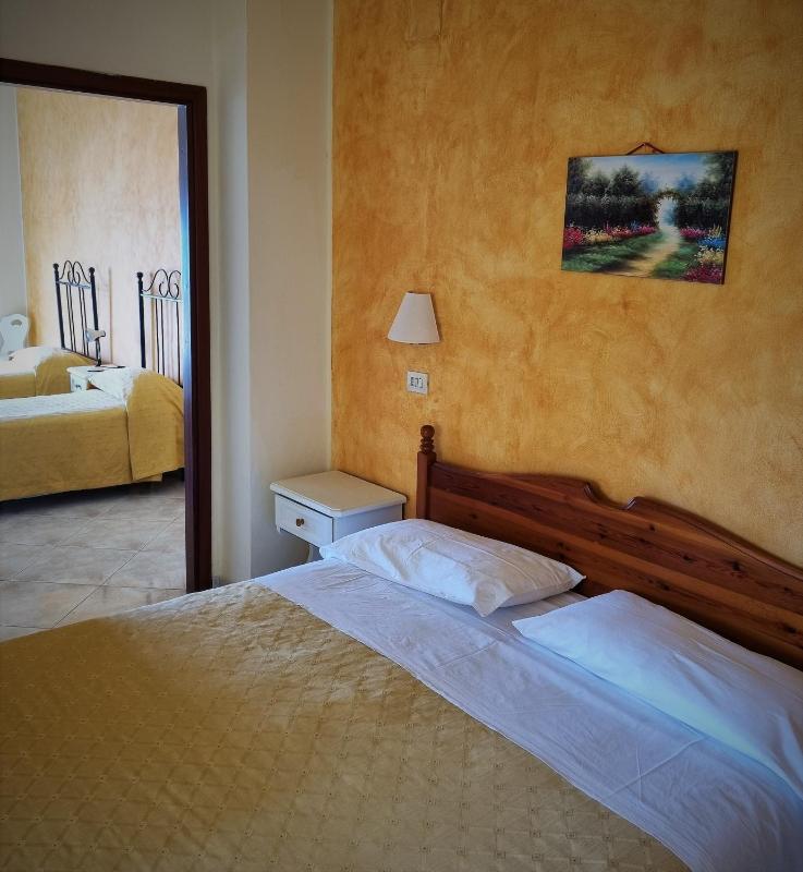 Delle Rose - image 4