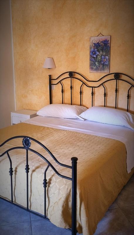 Delle Rose - image 23