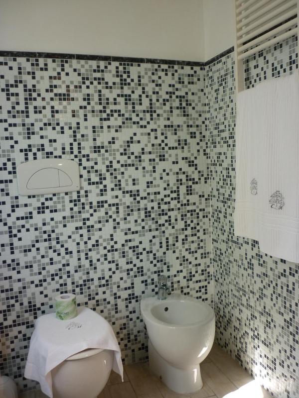 Apartment image 3