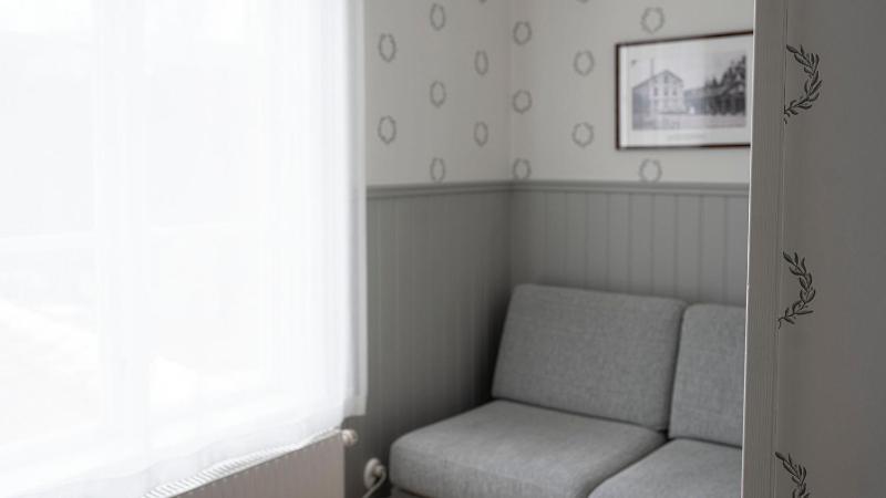 Economy Double Room image 4