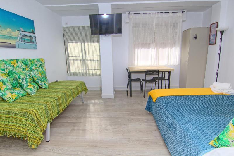 Mercado Huelin Apartments - image 13