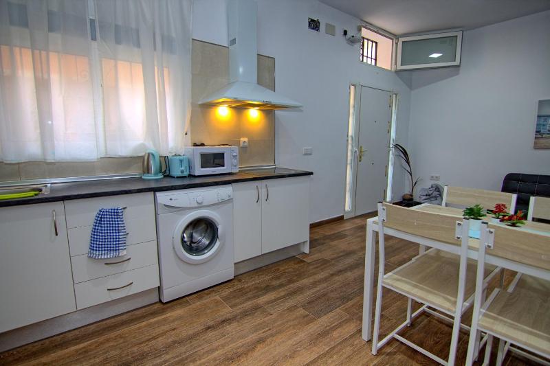 Mercado Huelin Apartments - image 5