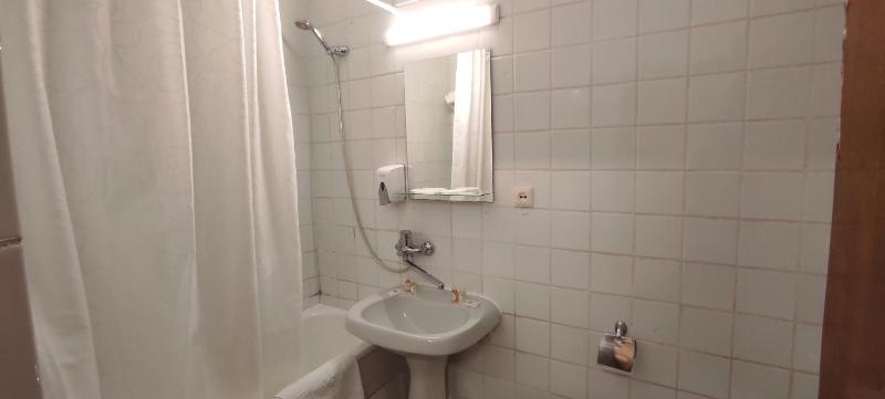 Standard Double Room image 4