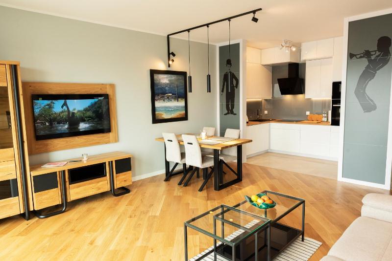 Capital Apartments Panorama - image 2