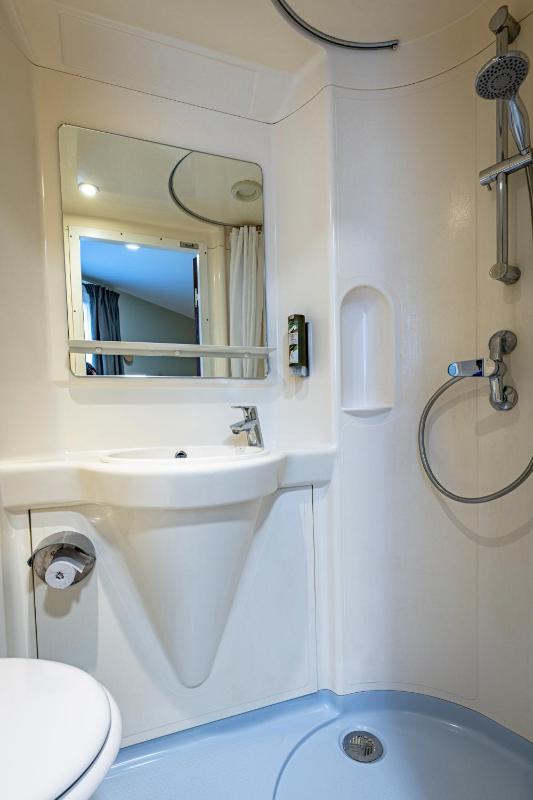 Triple Room image 1