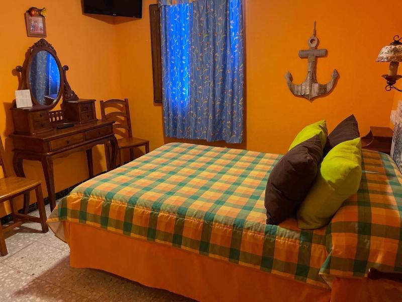 Triple Room image 3