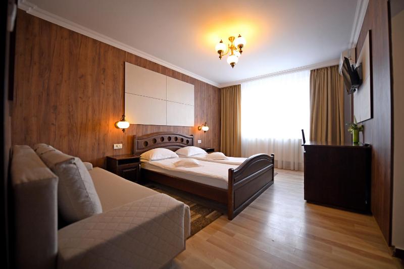 Superior Double Room image 1