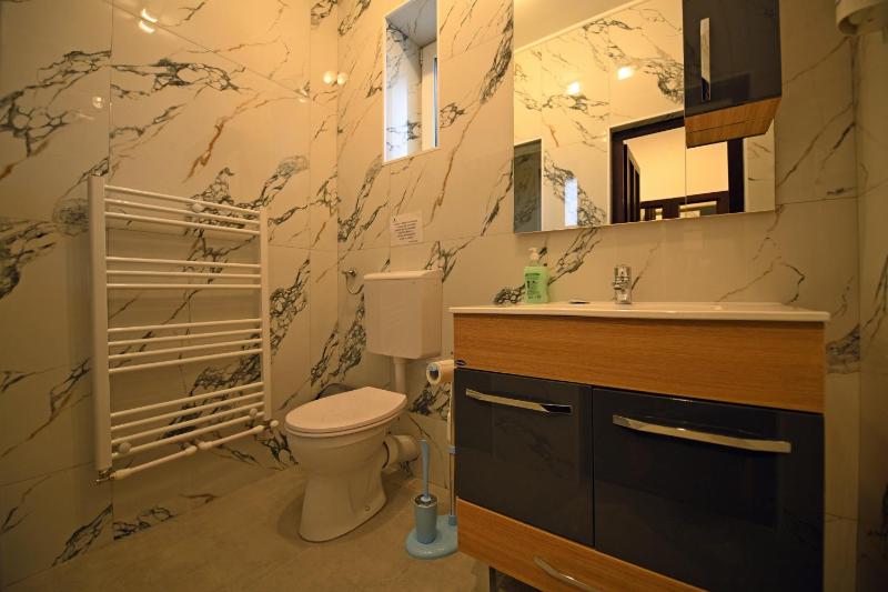 Superior Double Room image 3
